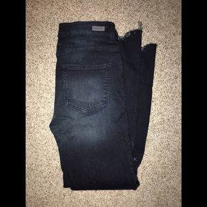 EUC distressed high rise skinny jean